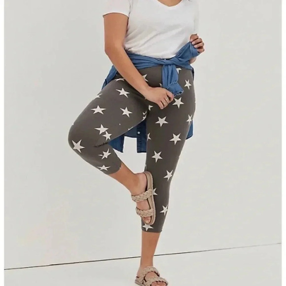 Torrid Gray Star Print Crop Signature Waist Legging 0 - Picture 3 of 5